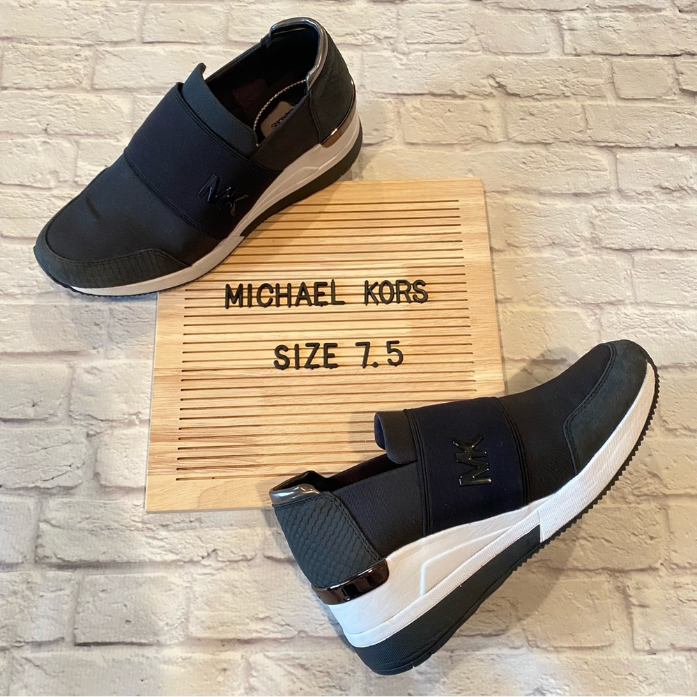 Michael Kors Sneakers Women’s Size 7.5